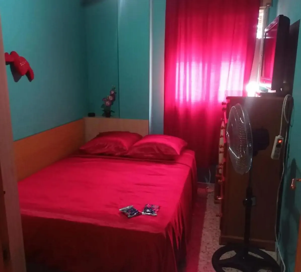 Estupenda Habitacion Cama Grande, Recinto Ferial Malaga Spain
